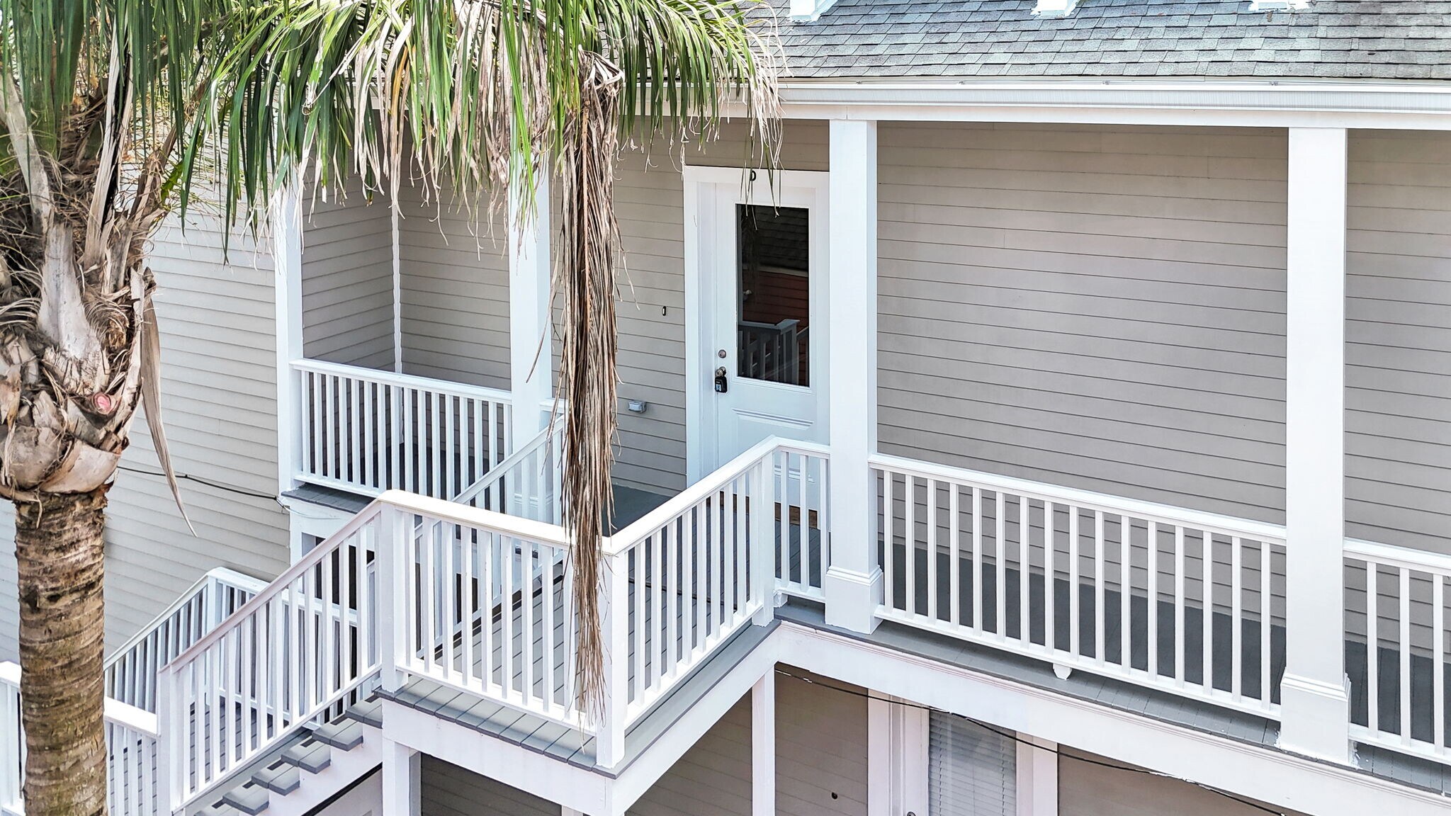 Building Photo - 1836 Baronne St