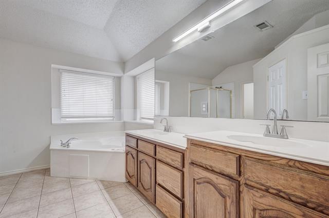 Building Photo - 1505 High Country Ln