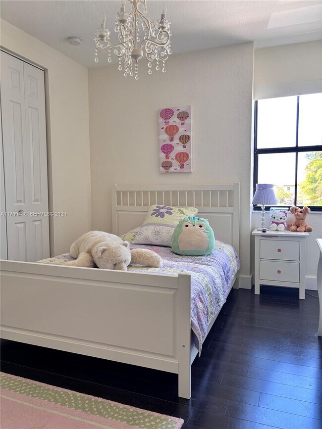 Building Photo - 8895 NW 99th Ct