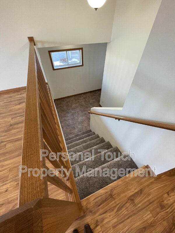 Building Photo - 2580 5th St W