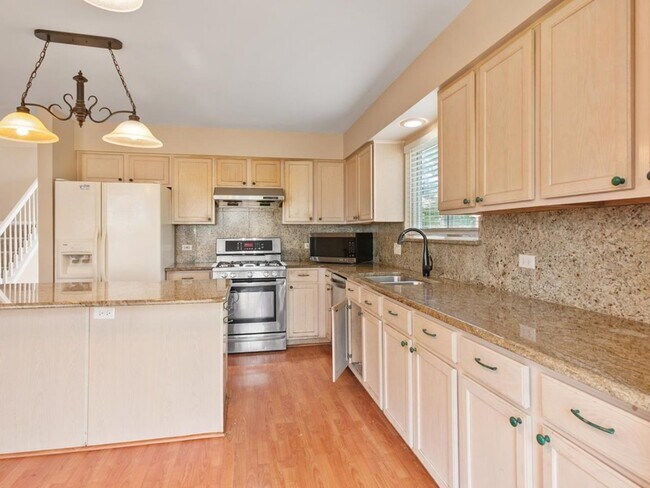 Building Photo - 2607 Flagstone Cir