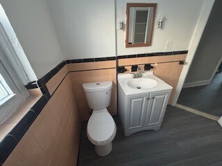 Building Photo - 9591 Mark Twain St