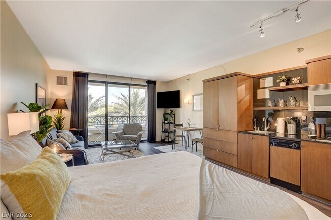 Building Photo - 29 Montelago Blvd