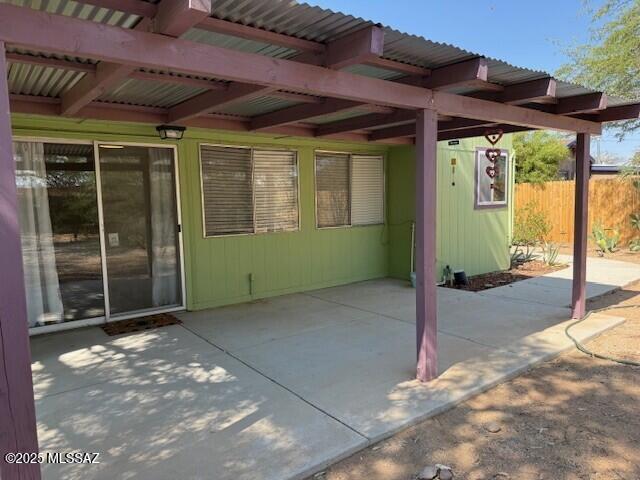 Building Photo - 4426 E Linden St