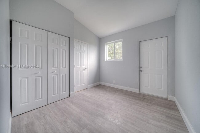 Building Photo - 10290 SW 177th St