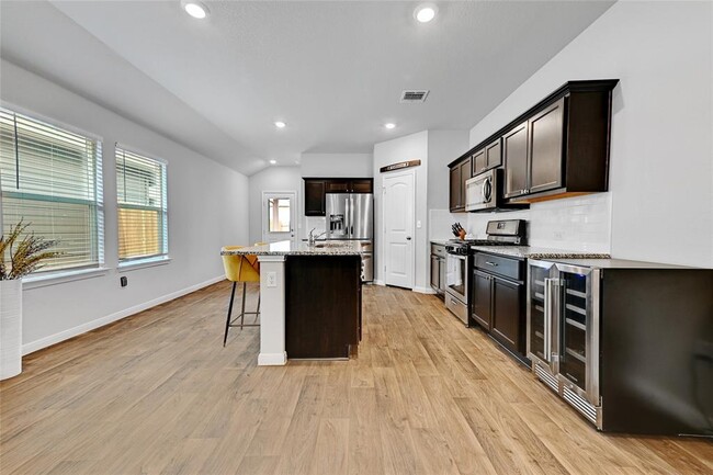 Building Photo - 3032 Maryanne Ln