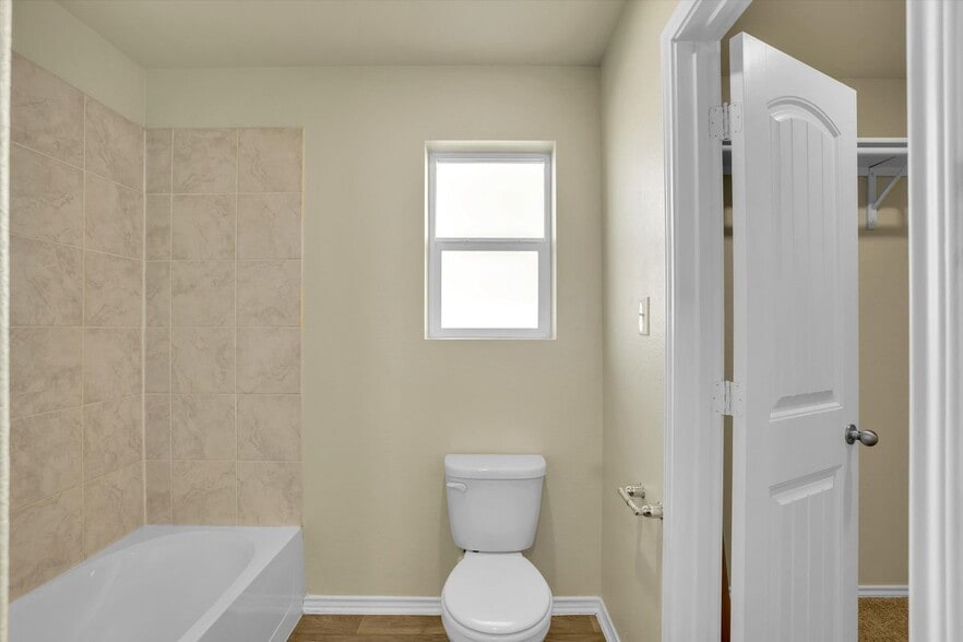 Building Photo - 7639 Hercules Point