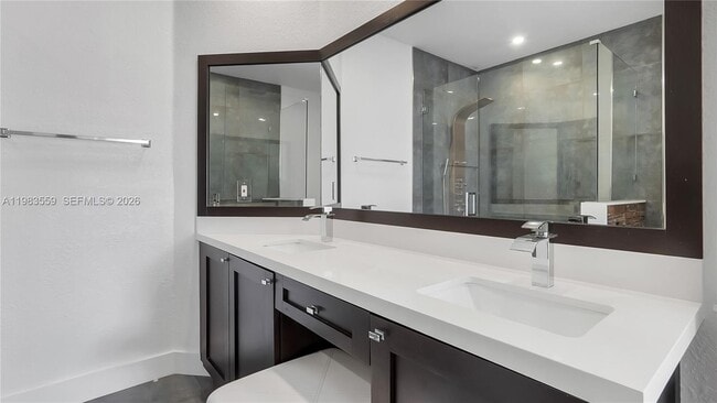 Building Photo - 4991 SW 135th Ave