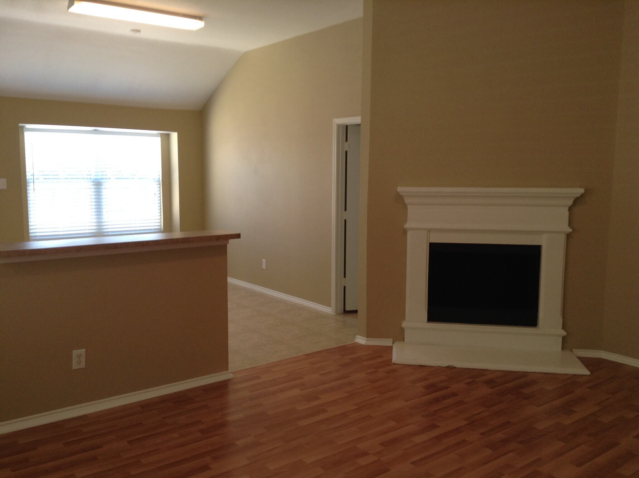 Building Photo - 6236 Spring Ranch Dr