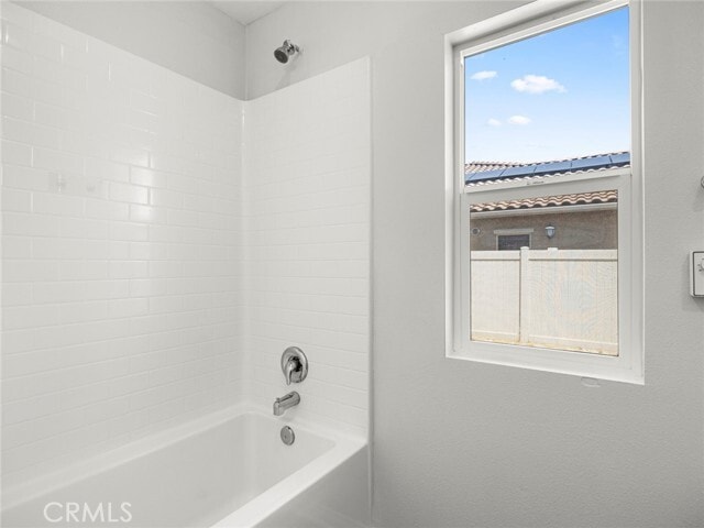 Building Photo - 2153 E Newgrove St
