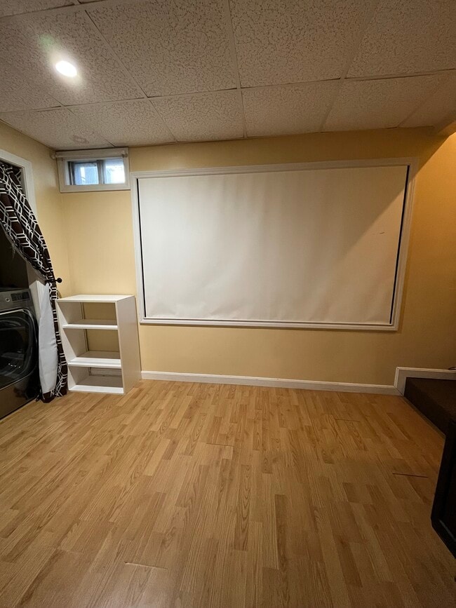 Building Photo - 2743 Cranberry Hwy