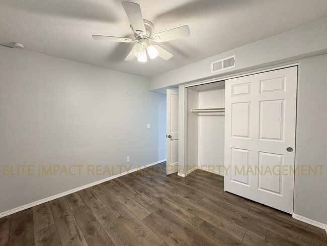 Building Photo - 7429 E 45th St