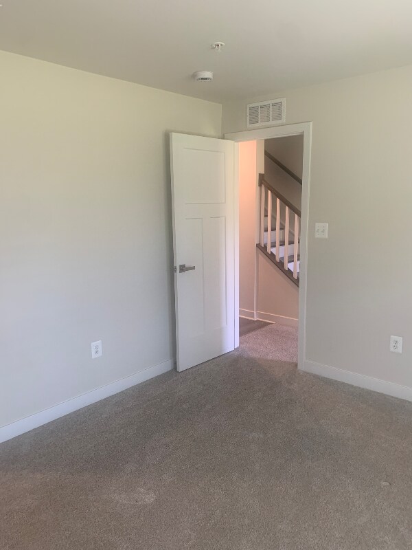 Building Photo - 8619 Asher Ct