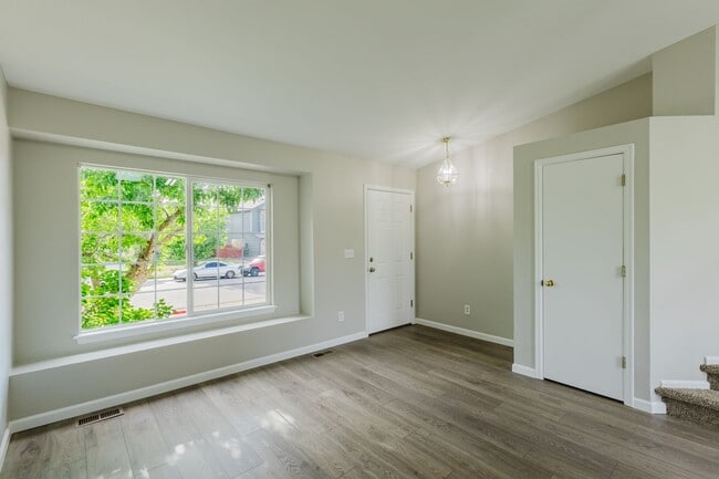 Building Photo - 5288 S Jericho Way