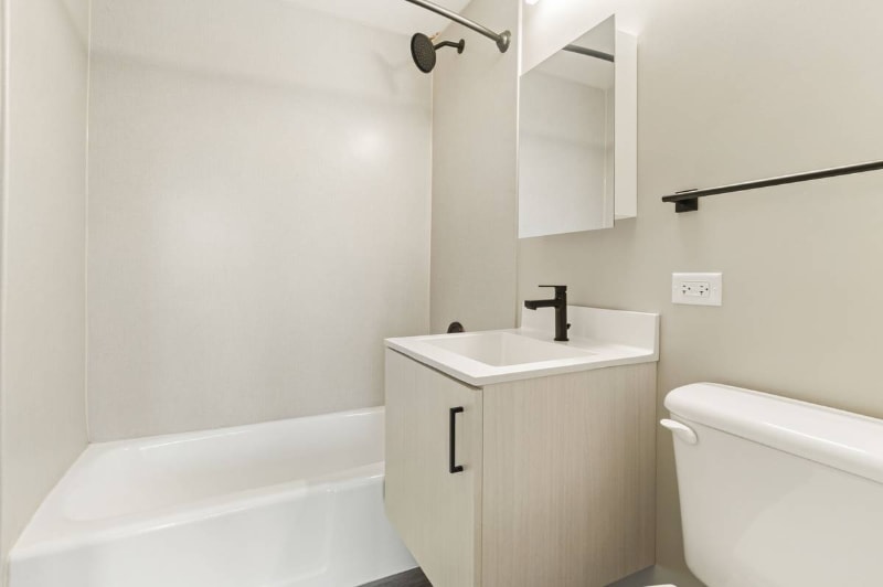 Building Photo - 1932 W Ogden Ave