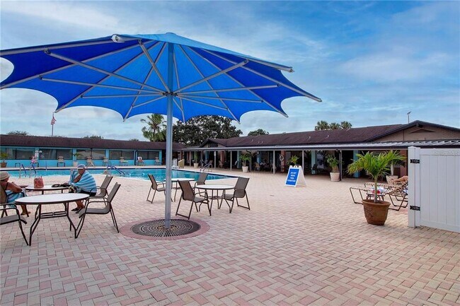 Building Photo - 1508 Flamingo Ln