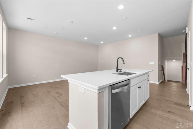 Building Photo - 119 Lyla Ln