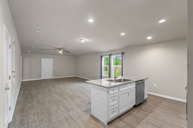 Building Photo - 3210 Electra Dr