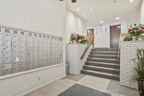 Building Photo - 34 A Padanaram Rd