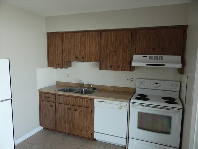 Building Photo - 11017 126th Ave N