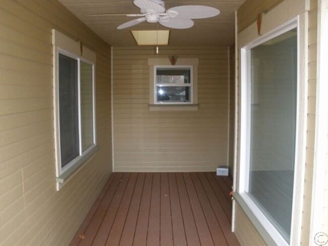 Building Photo - Stunning 4 bed, 3.75 bath Hamilton Home.