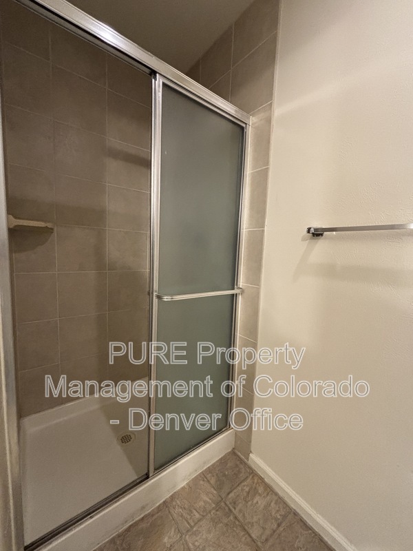 Building Photo - 3980 E Phillips Cir