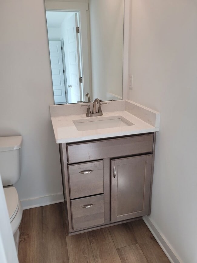 Building Photo - Madison - East Limestone