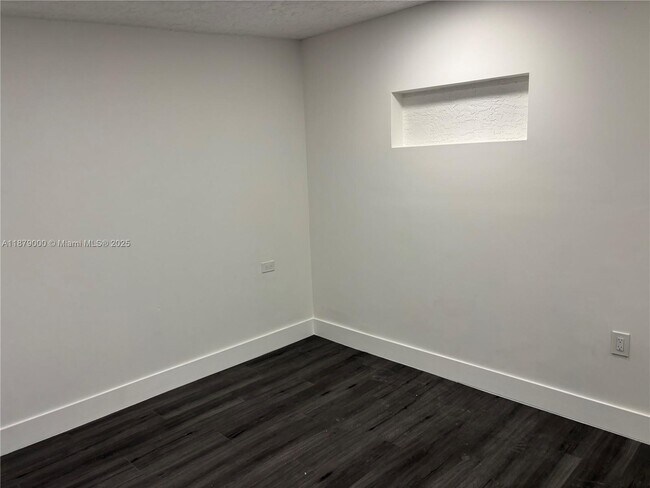 Building Photo - 3020 NW 161st St