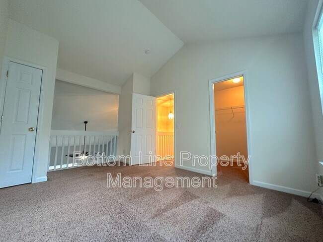 Building Photo - 3040 Caldwell Ridge Pkwy