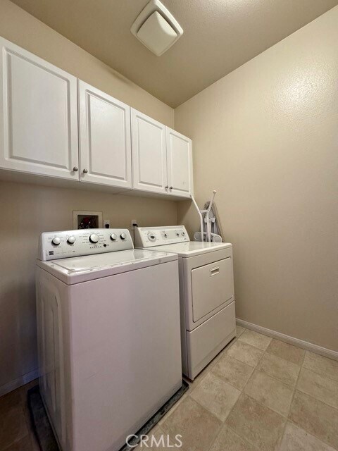 Building Photo - 30505 Canyon Hills Rd