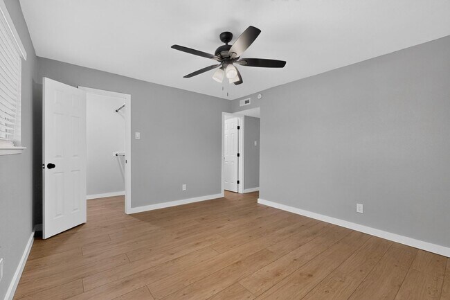 Building Photo - Plano Gem Ready To Be Your Home