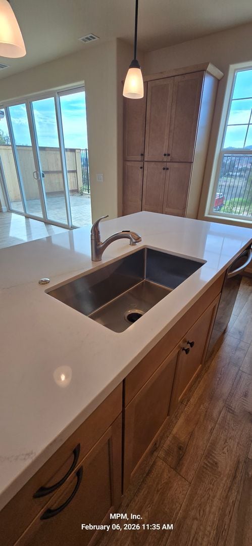 Building Photo - lovely 3 bedroom home the Vintage 55 and over community