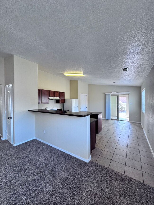 Building Photo - 671 Purple Aster Ave SW