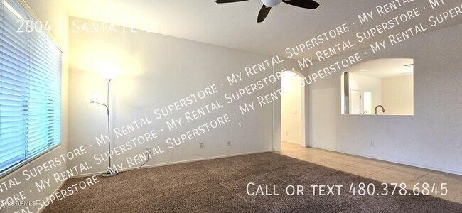 Building Photo - 2804 E Santa Fe Ct