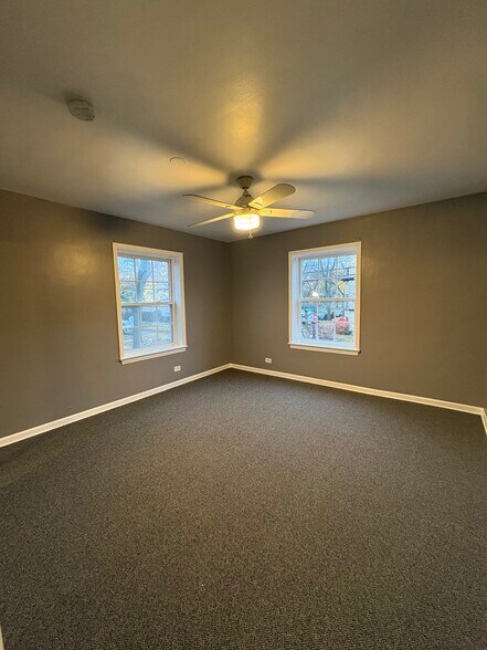 Primary Photo - 129 Elmwood Ave