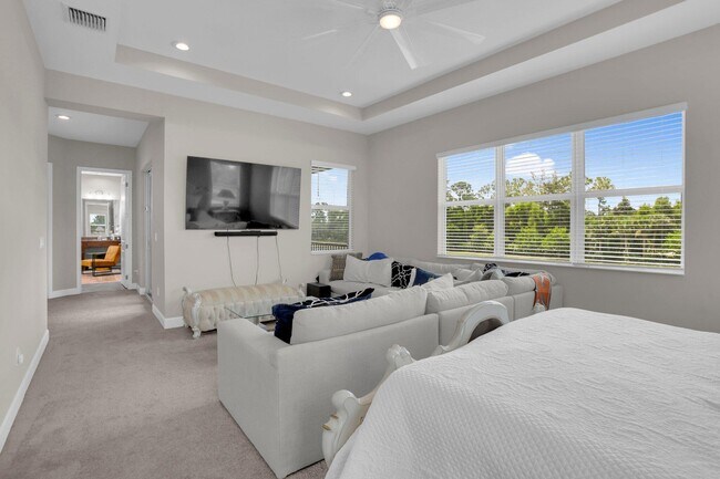 Building Photo - 15866 Orchard Dr