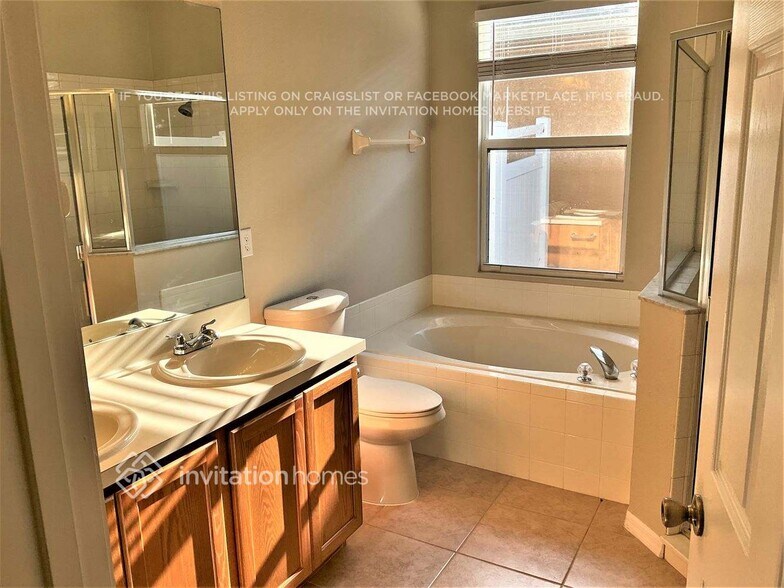 Building Photo - 632 Cressa Cir