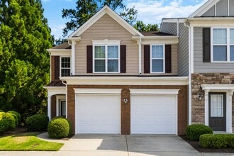 Building Photo - 105 Finchley Dr