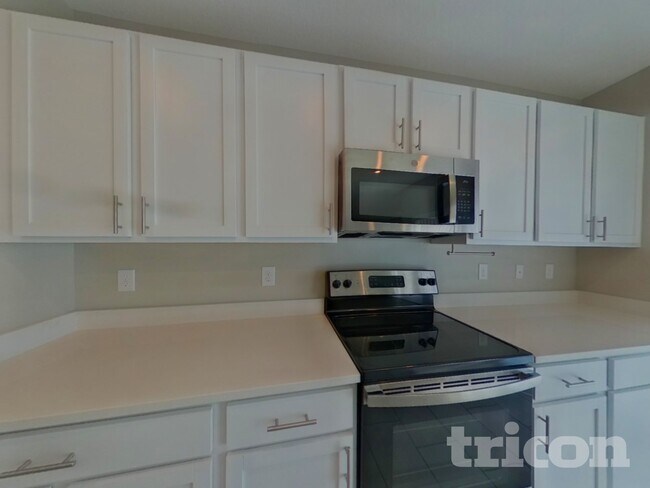 Building Photo - 232 Garnet Ave