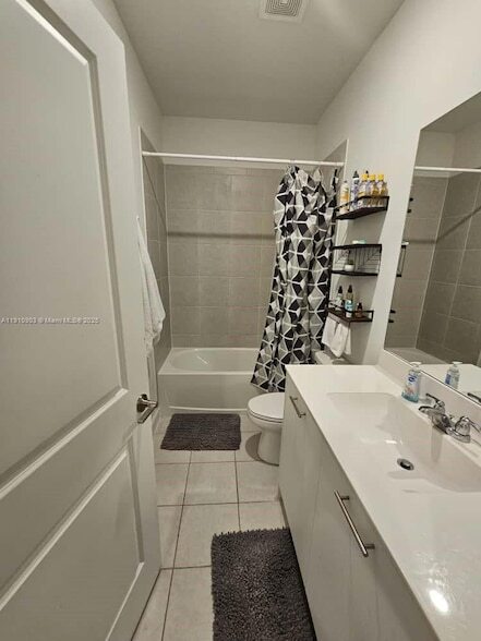 Building Photo - 12108 NW 24th Ct