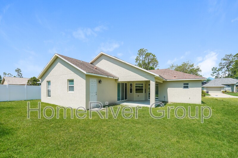 Building Photo - 20 Bressler Ln