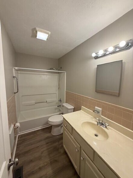 Building Photo - 5313 Audrey Rd