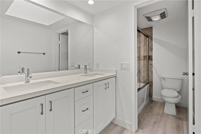Building Photo - 22317 Vista Verde Dr