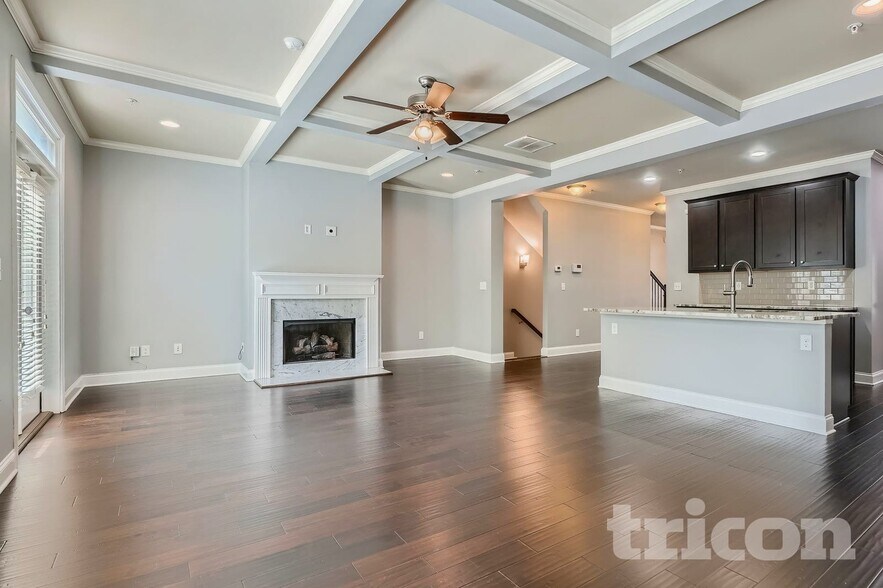 Building Photo - 616 Luckett Ct