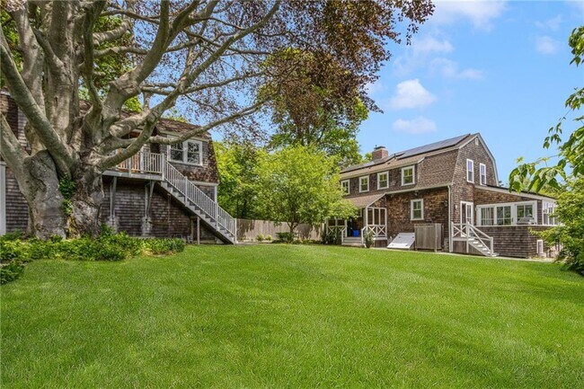 Building Photo - 47 Longfellow Rd