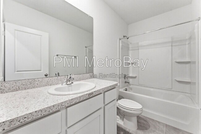 Building Photo - 16632 Grotto Steam Pl