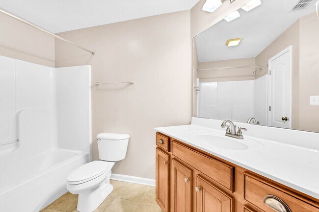 Building Photo - 277 Cullom Way
