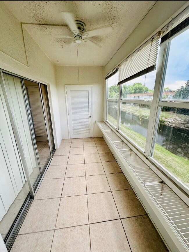 Building Photo - 6289 Lear Dr