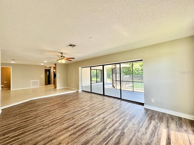 Building Photo - 2414 San Luis Rd