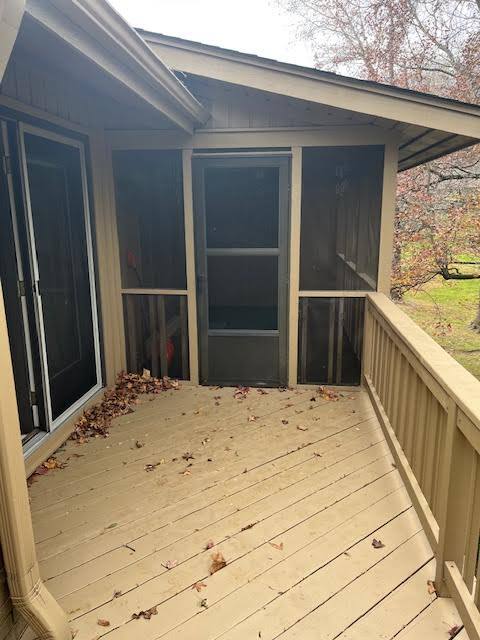 Building Photo - 603 Red Oak Dr